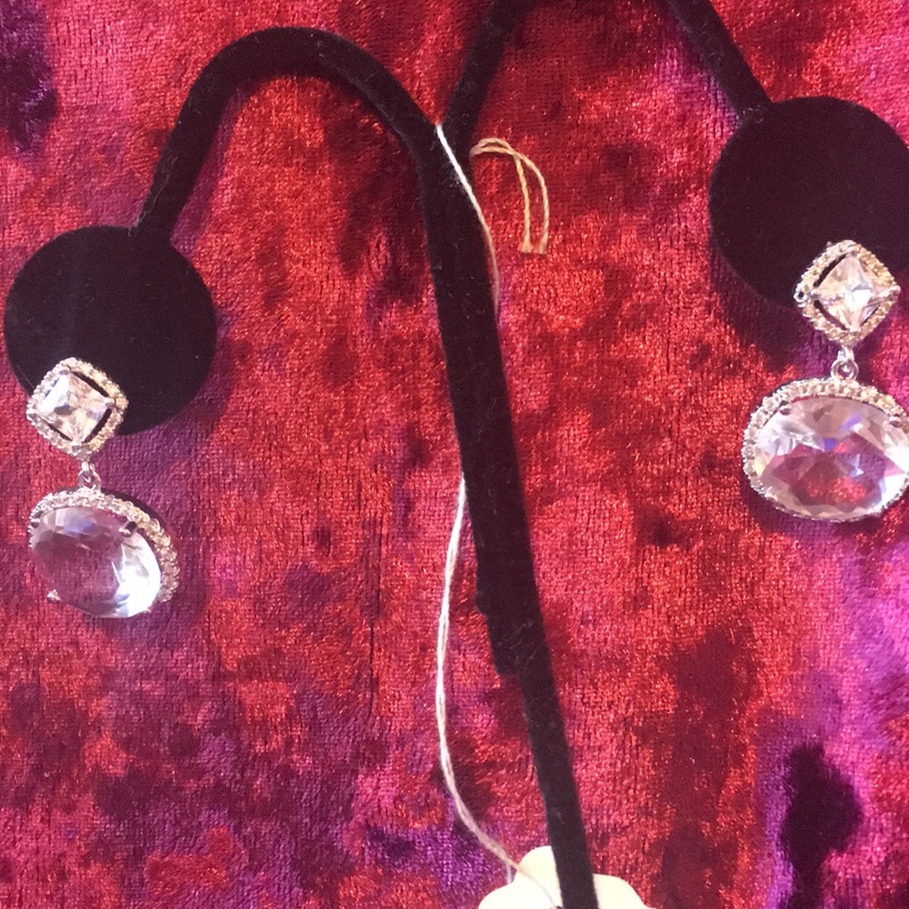 NWOT Rhinestone Earrings